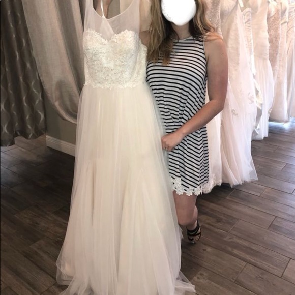 Wedding Dress, Brand new, unaltered - Picture 5 of 8